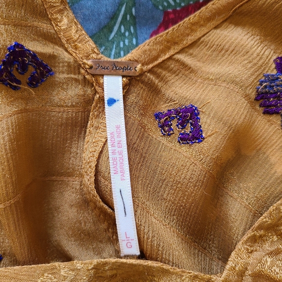 SOLD Free People Music In Time Embellished Sleeve - Picture 10 of 15